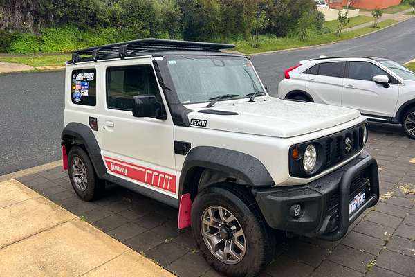2023 Suzuki Jimny GLX GJ