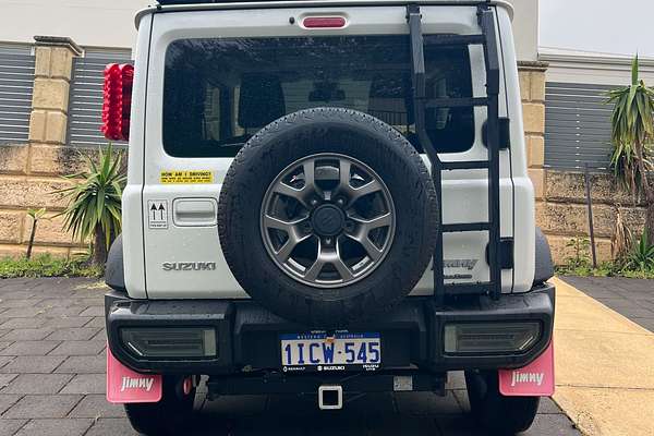 2023 Suzuki Jimny GLX GJ