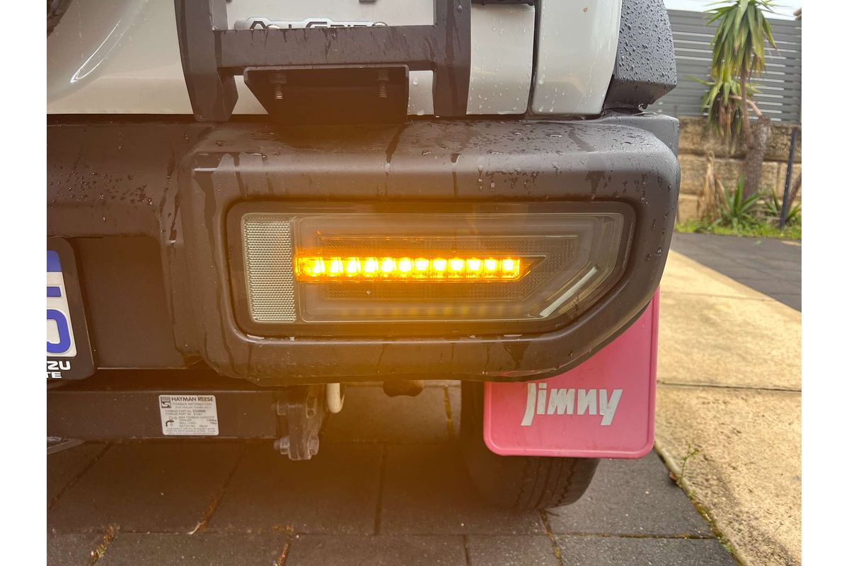 2023 Suzuki Jimny GLX GJ