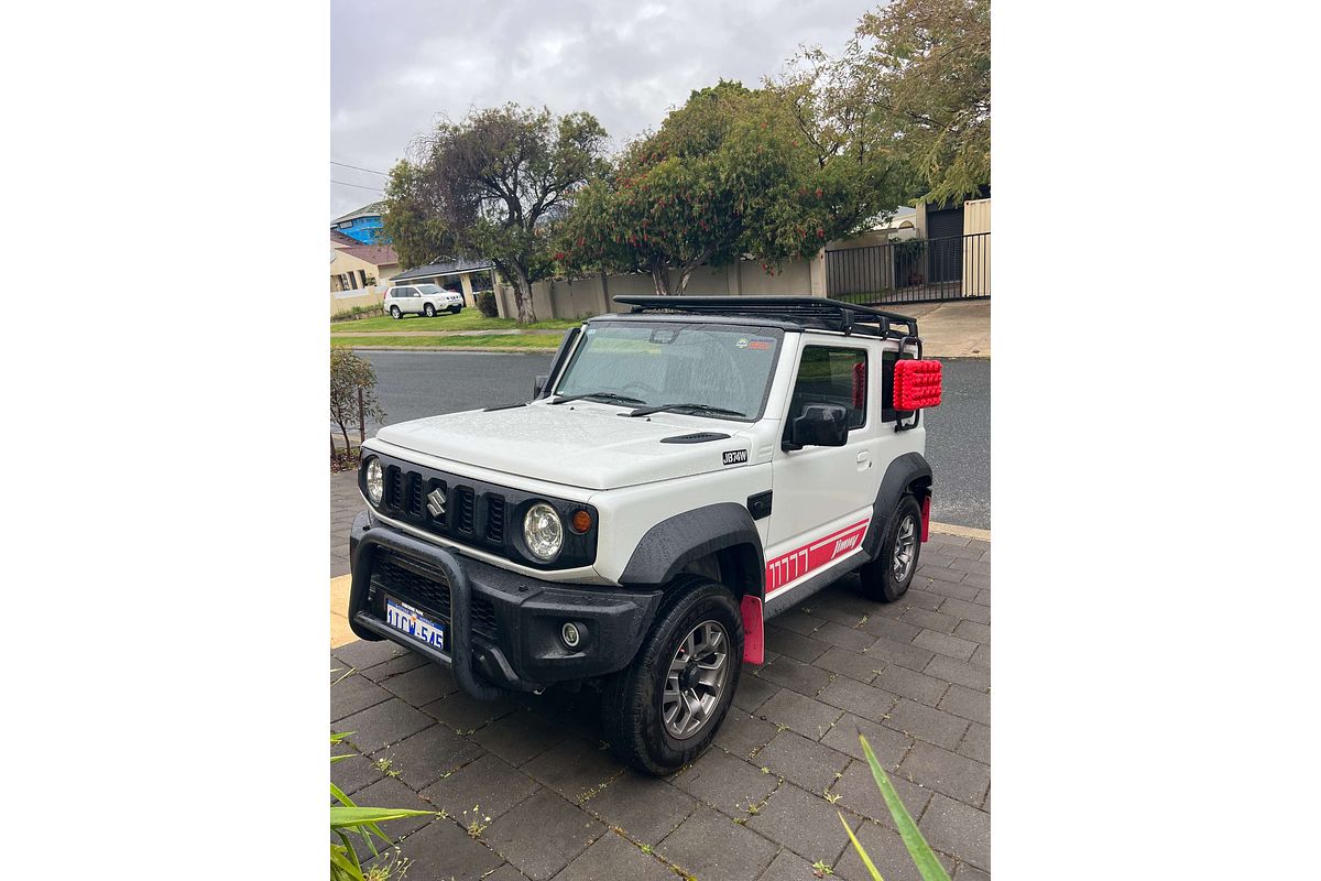 2023 Suzuki Jimny GLX GJ