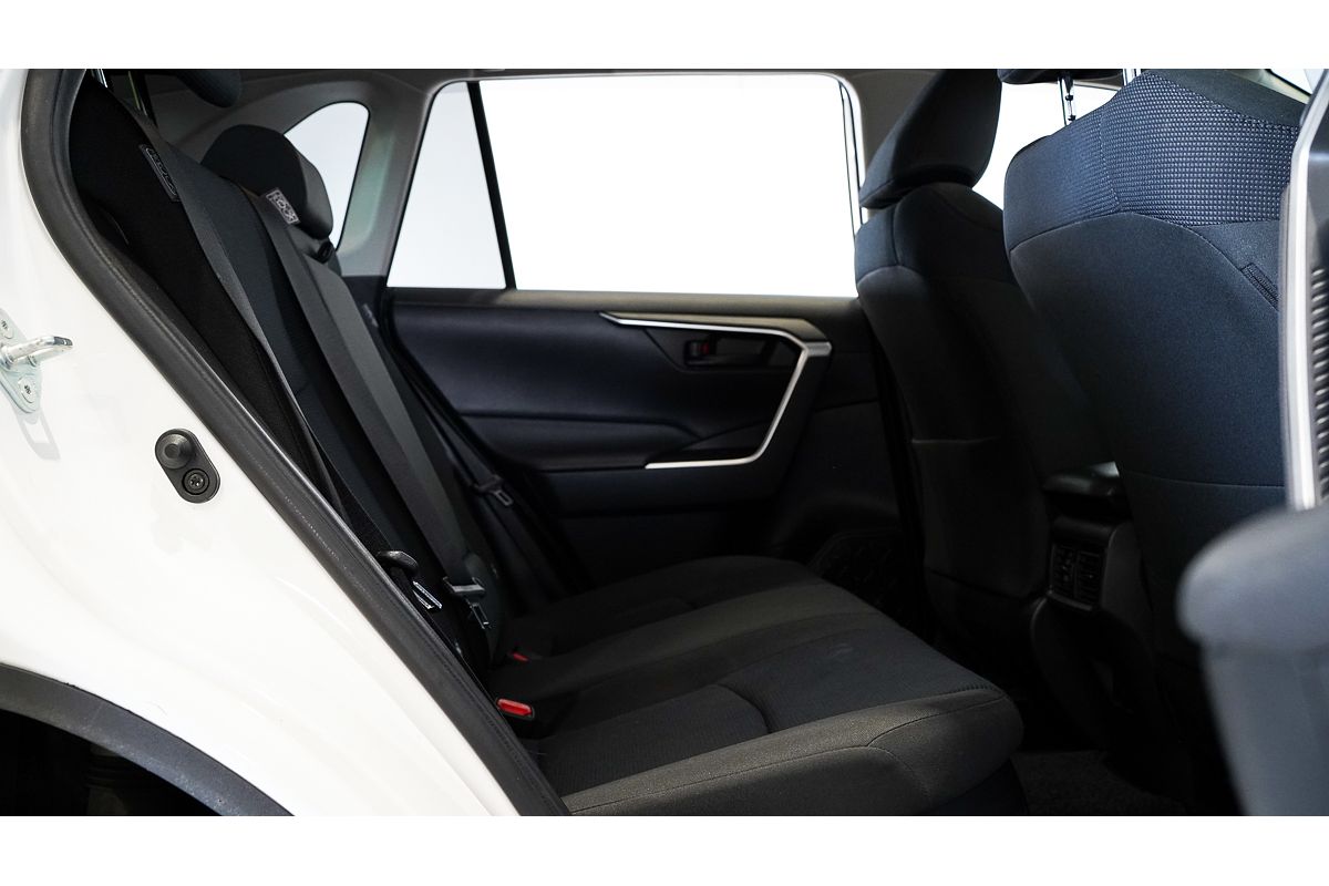 2019 Toyota RAV4 GX AXAH54R