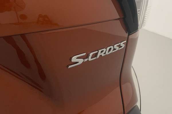 2023 Suzuki S-Cross Plus JYB