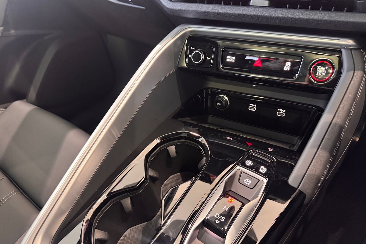 2025 Audi SQ5 Edition One GU