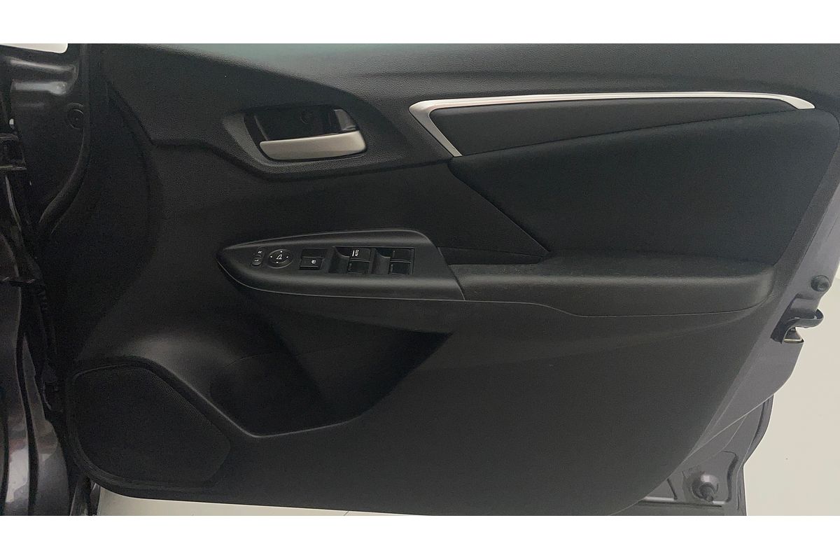 2017 Honda Jazz VTi GF