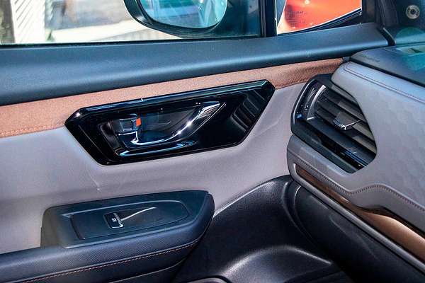 2025 Subaru Forester Hybrid Sport S6