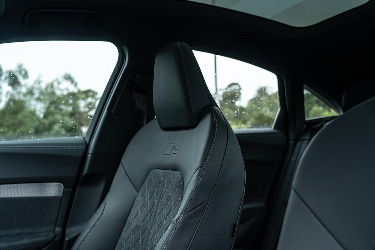 2025 Audi S5 edition one B10