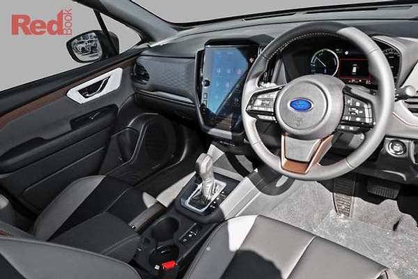 2025 Subaru Forester Hybrid Sport S6