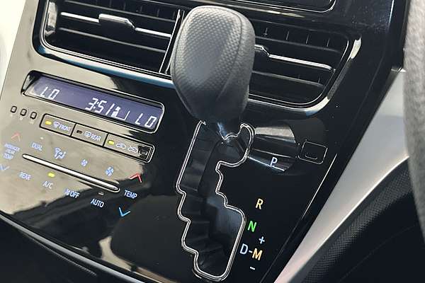 2019 Toyota Tarago GLi ACR50R