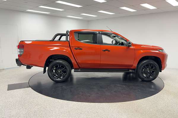 2022 Mitsubishi Triton GSR MR 4X4
