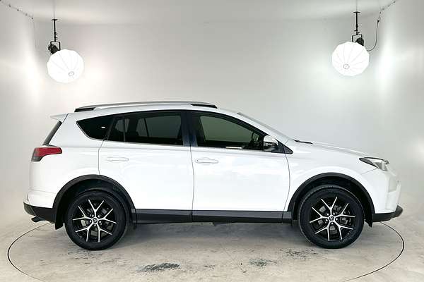 2015 Toyota RAV4 GXL ASA44R