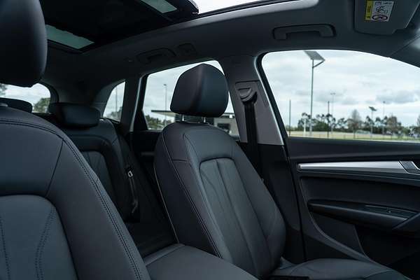 2024 Audi Q5 35 TDI FY