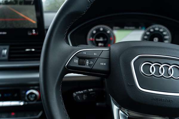 2024 Audi Q5 35 TDI FY