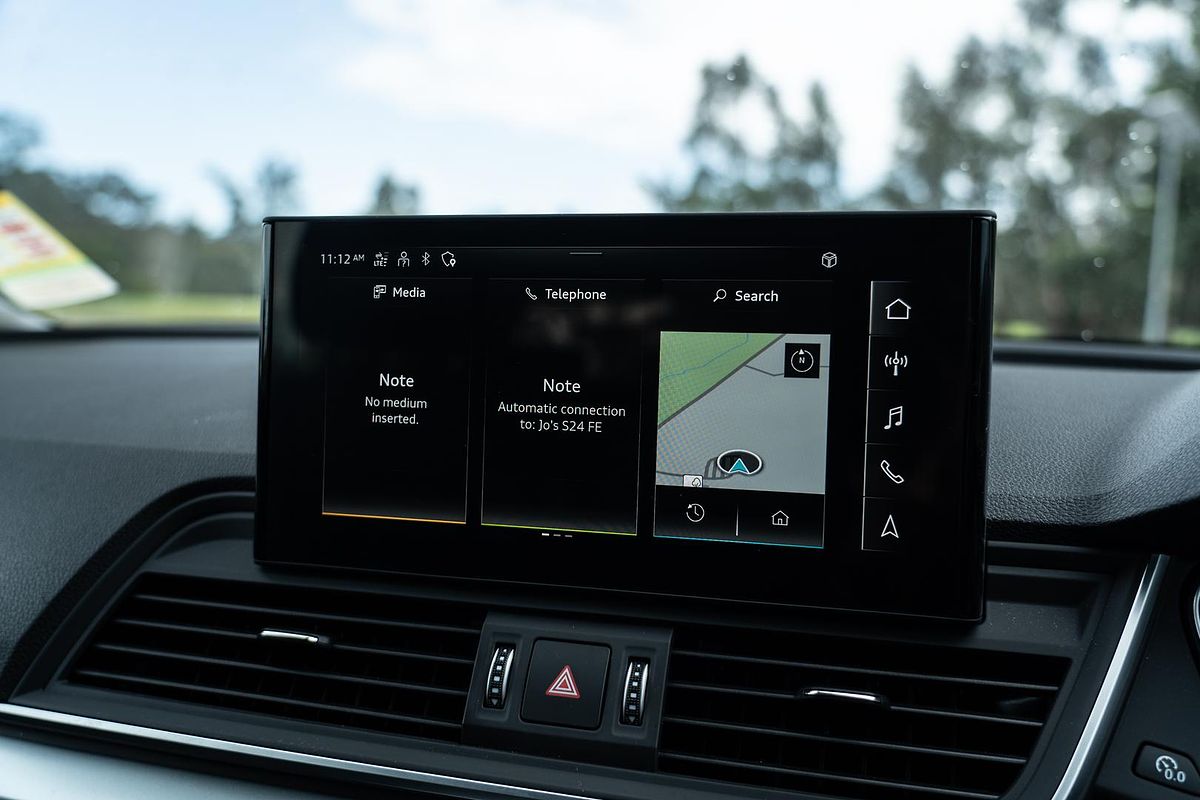 2024 Audi Q5 35 TDI FY