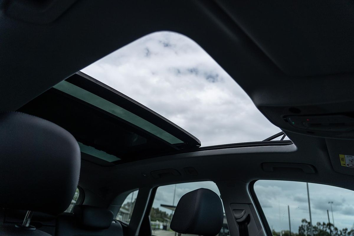 2024 Audi Q5 35 TDI FY