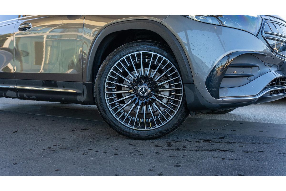 2022 Mercedes-Benz EQB EQB250 X243