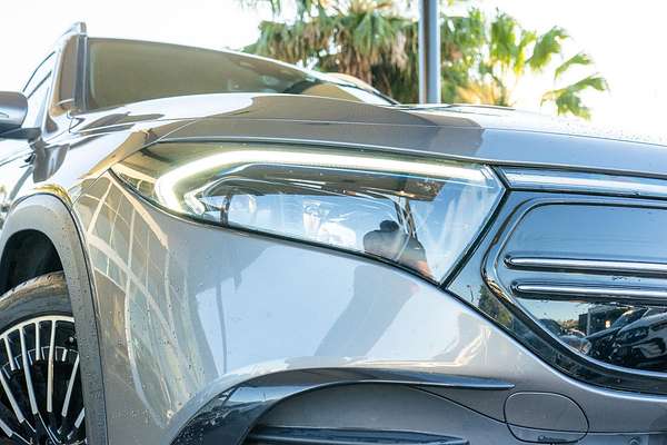 2022 Mercedes-Benz EQB EQB250 X243
