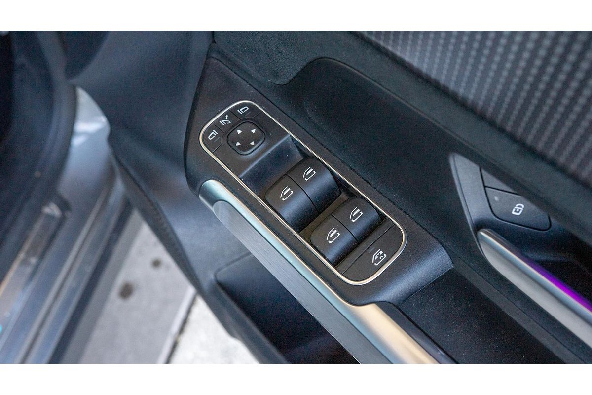 2022 Mercedes-Benz EQB EQB250 X243
