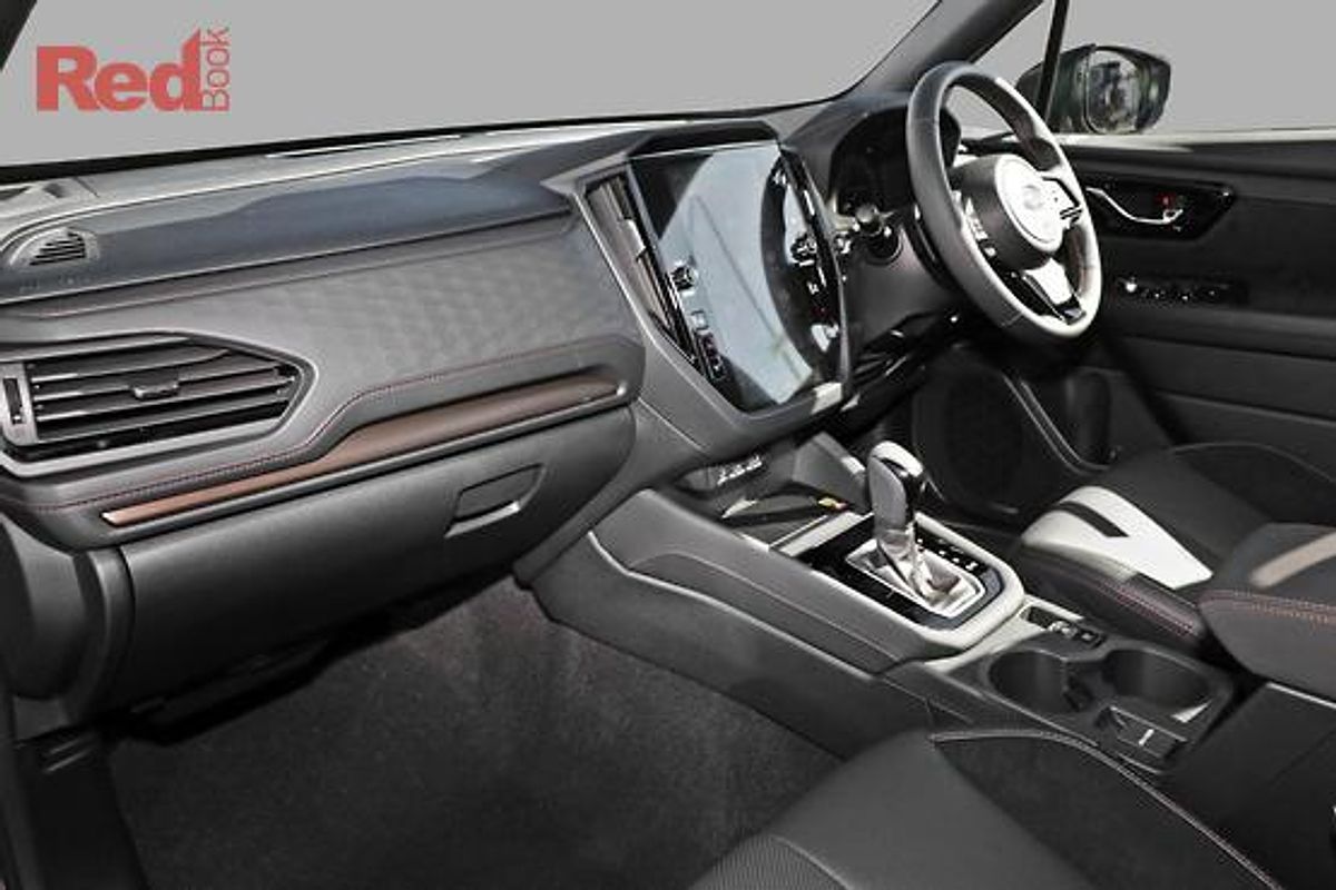 2025 Subaru Forester Hybrid Touring S6