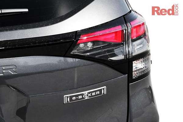 2025 Subaru Forester Hybrid Touring S6