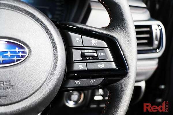 2025 Subaru Forester Hybrid Touring S6