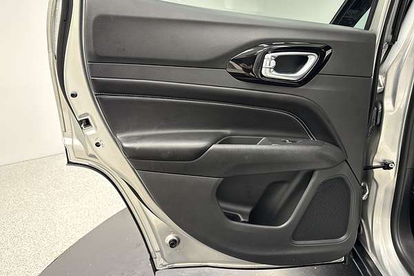 2023 Jeep Compass Night Eagle M6