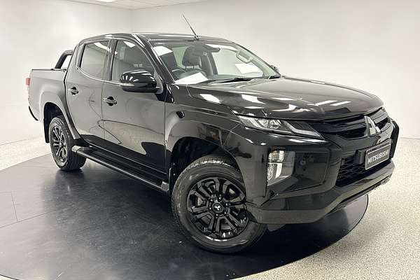 2022 Mitsubishi Triton GSR MR 4X4