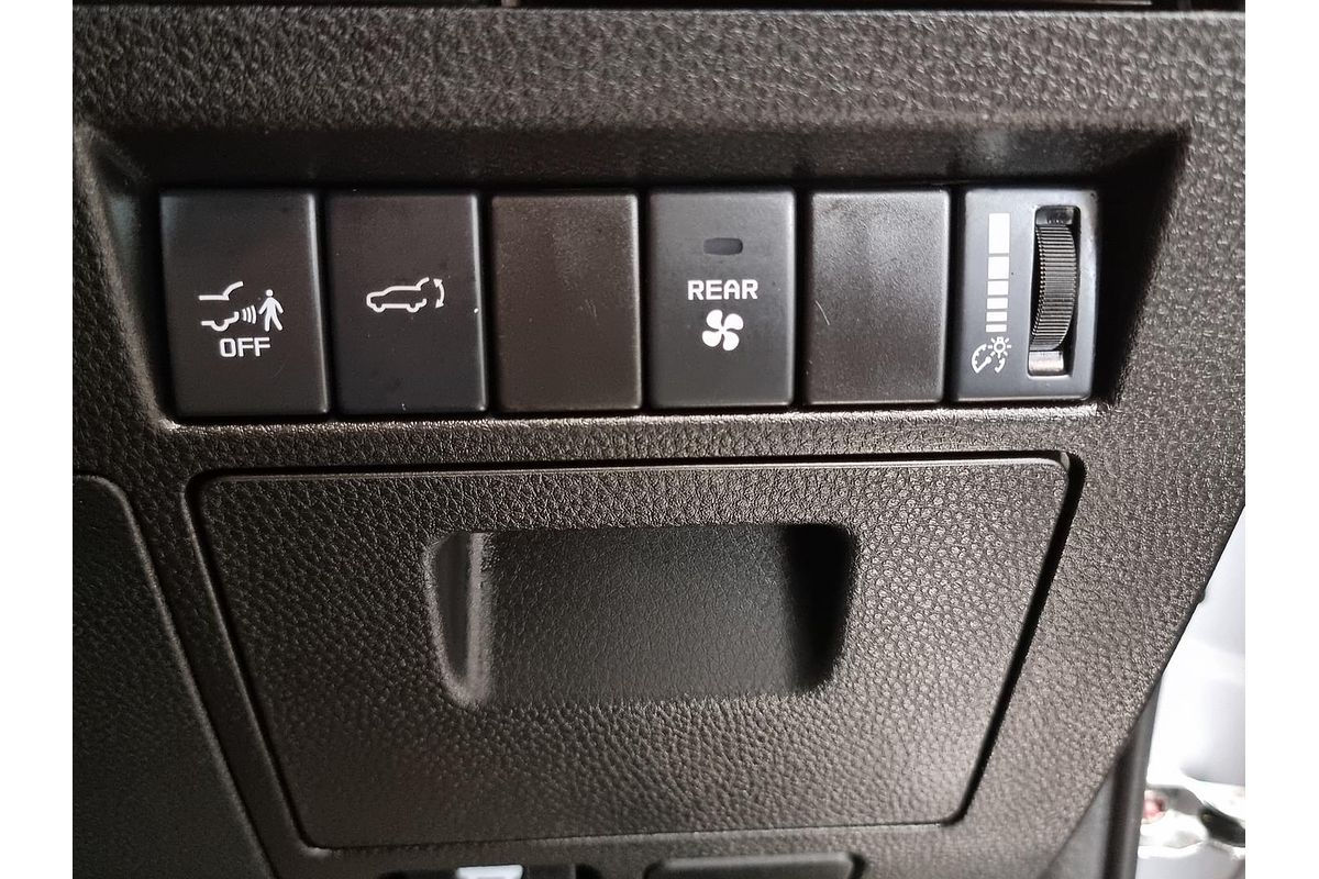 2024 Isuzu MU-X LS-U