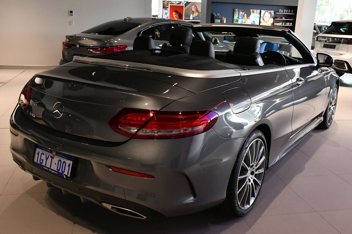 2016 Mercedes-Benz C-Class C300 A205