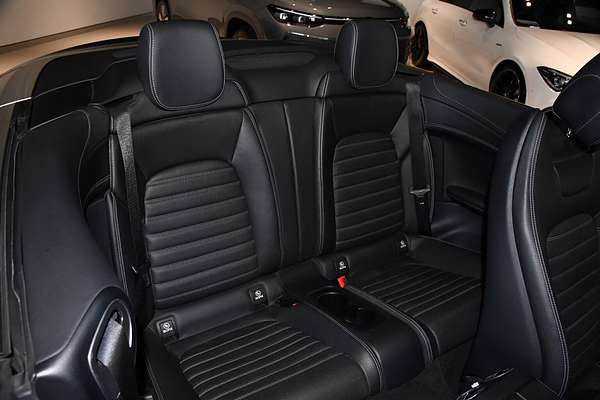 2016 Mercedes-Benz C-Class C300 A205
