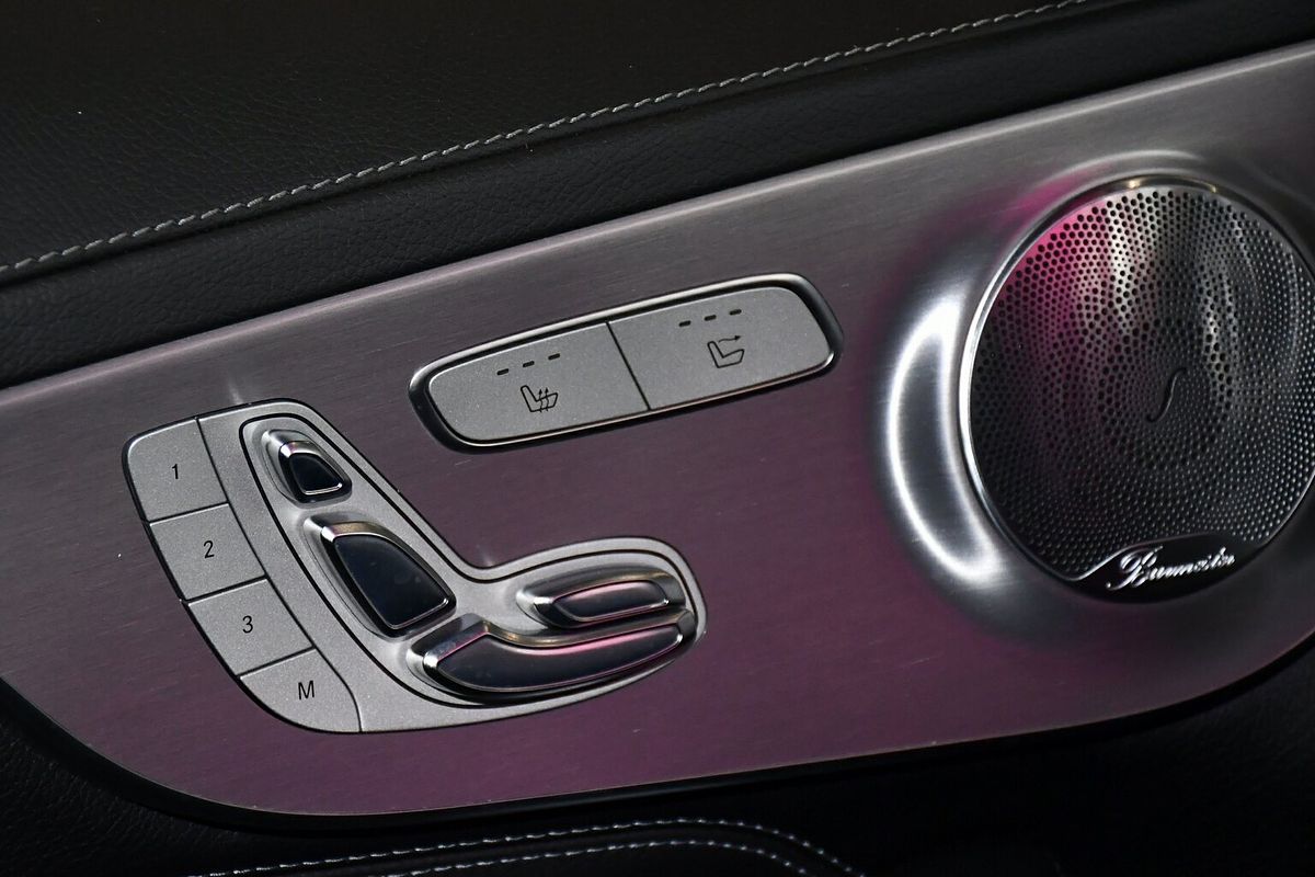 2016 Mercedes-Benz C-Class C300 A205