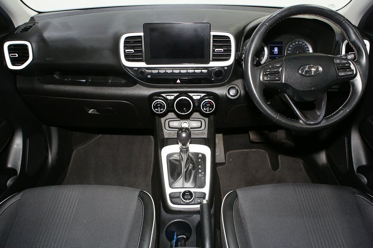 2021 Hyundai Venue Elite QX.V4
