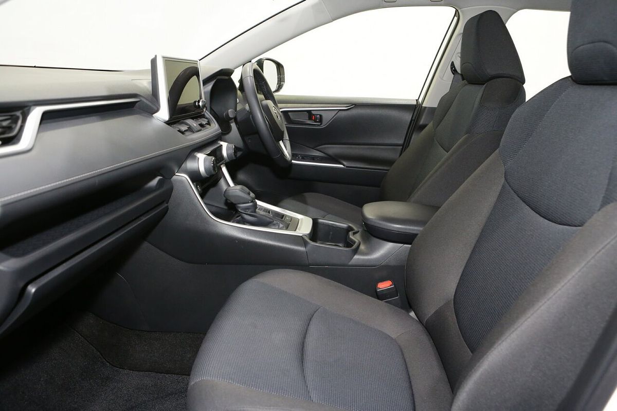 2024 Toyota RAV4 GX AXAH52R