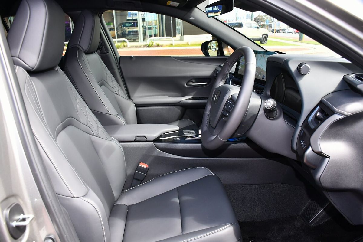 2025 Lexus UX UX300h Luxury MZAH11R