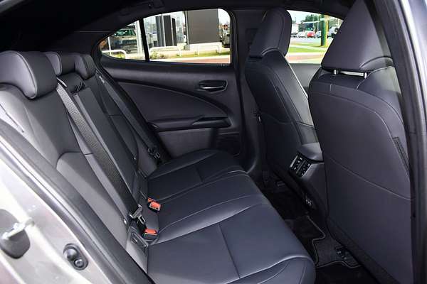 2025 Lexus UX UX300h Luxury MZAH11R