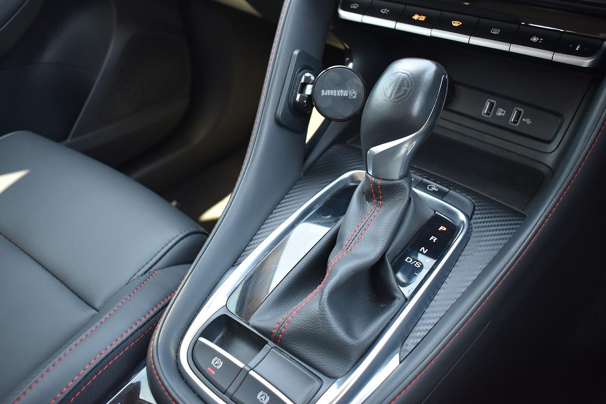 2023 MG ZST Excite