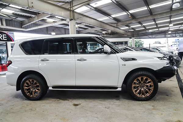 2022 Nissan Patrol Ti Y62