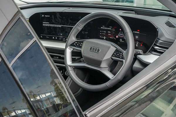 2025 Audi Q5 TFSI 150kW GU