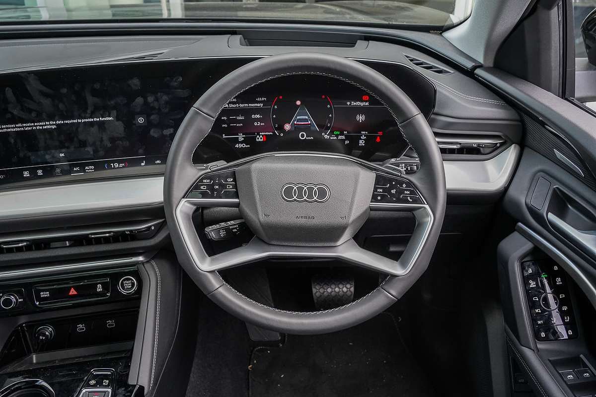 2025 Audi Q5 TFSI 150kW GU