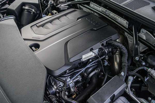 2025 Audi Q5 TFSI 150kW GU