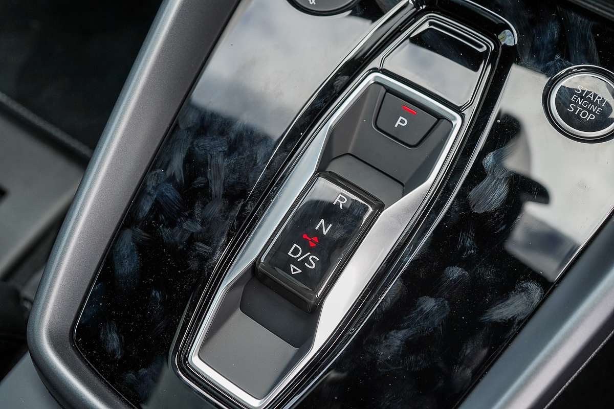 2025 Audi A3 35 TFSI S line GY