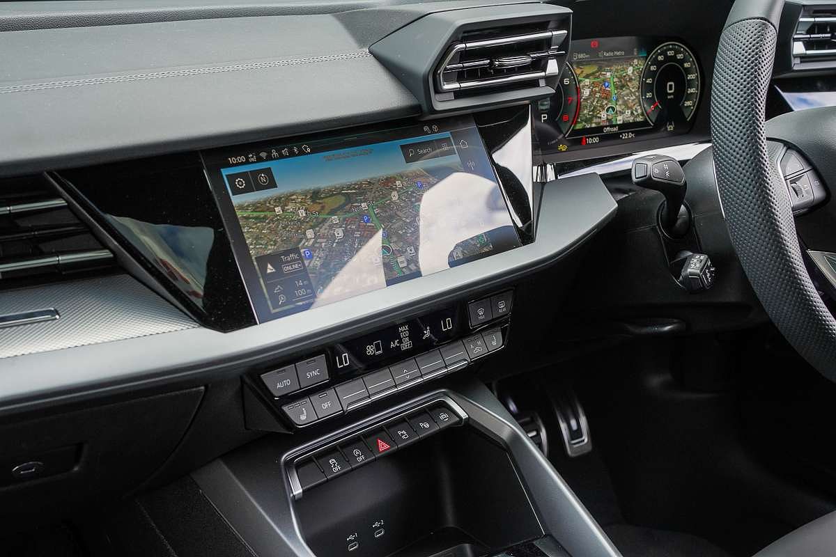 2025 Audi A3 35 TFSI S line GY