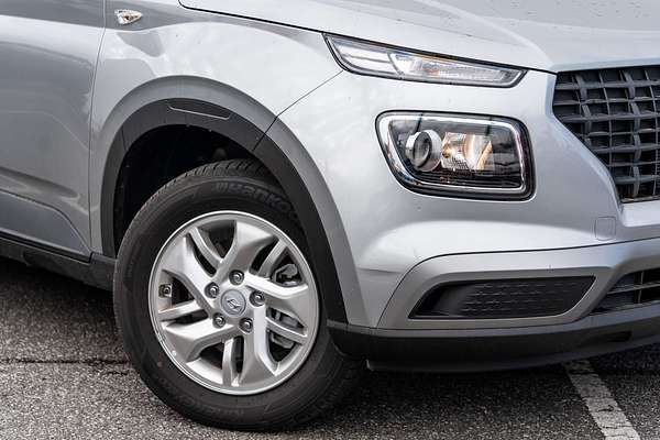 2025 Hyundai Venue QX.V5