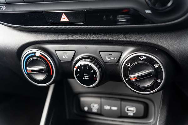 2025 Hyundai Venue QX.V5