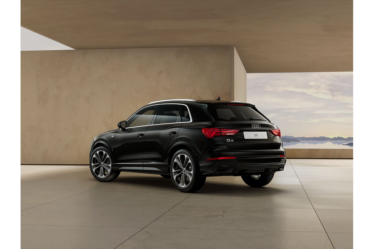 2025 Audi Q3 35 TFSI S line edition F3