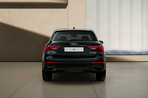 2025 Audi Q3 35 TFSI S line edition F3