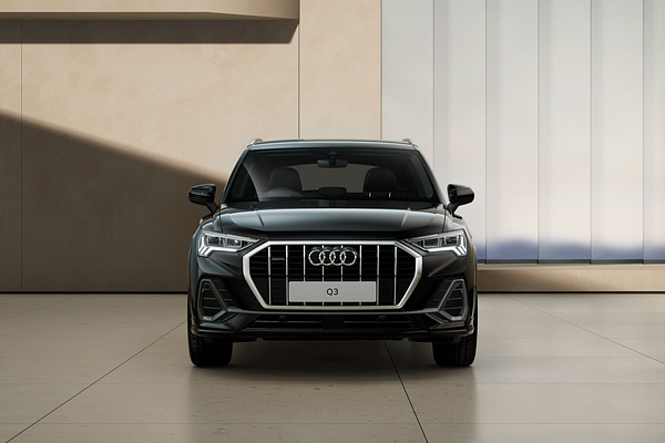 2025 Audi Q3 35 TFSI S line edition F3
