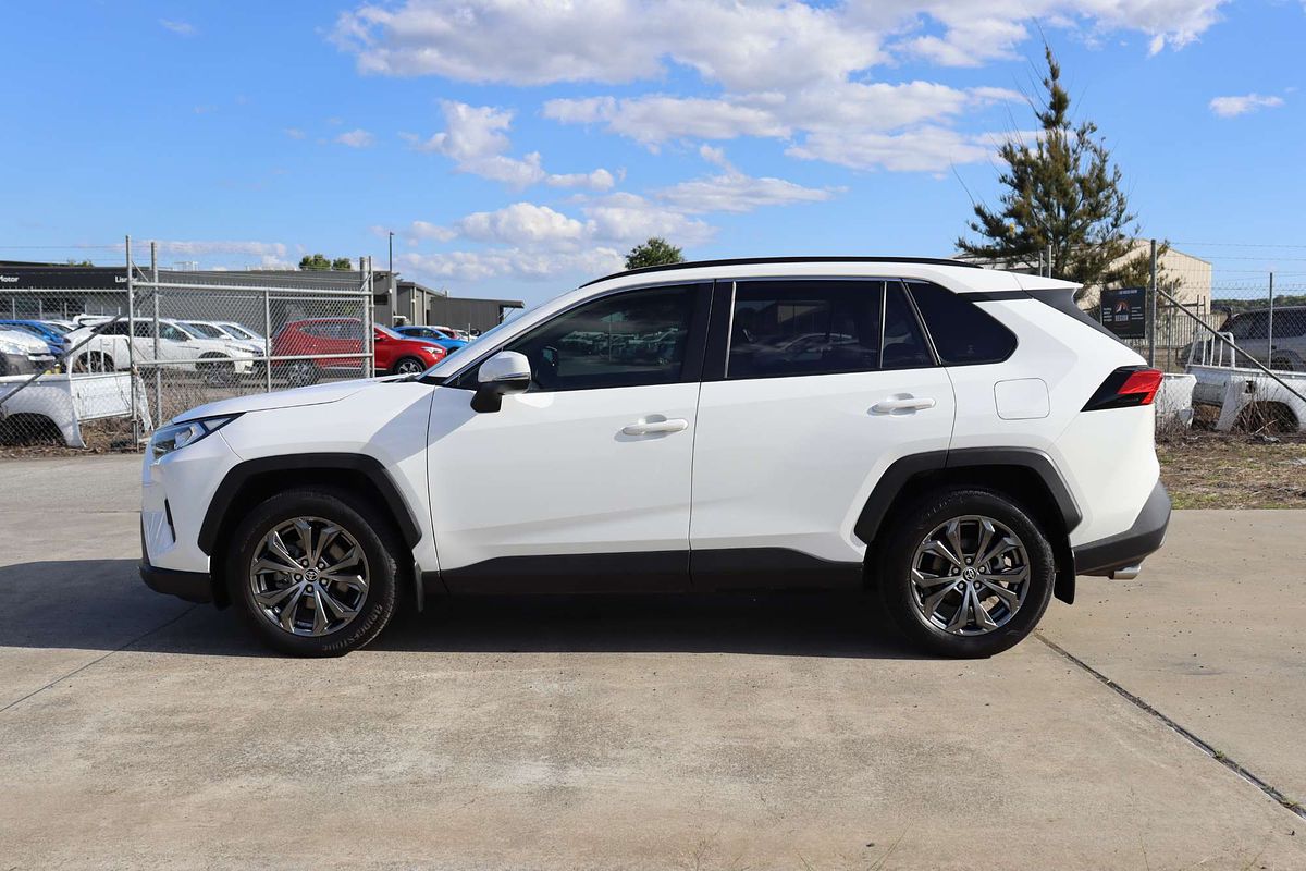 2023 Toyota RAV4 GXL MXAA52R