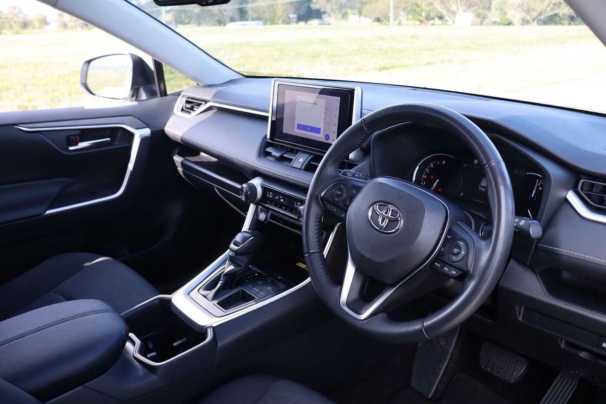 2023 Toyota RAV4 GXL MXAA52R