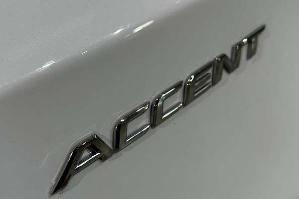 2017 Hyundai Accent Sport RB6