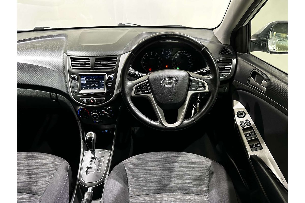 2017 Hyundai Accent Sport RB6